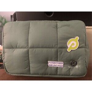 NWT Peloton x Lululemon Grey Eucalyptus Quilted Grid Belt Bag 1.5L